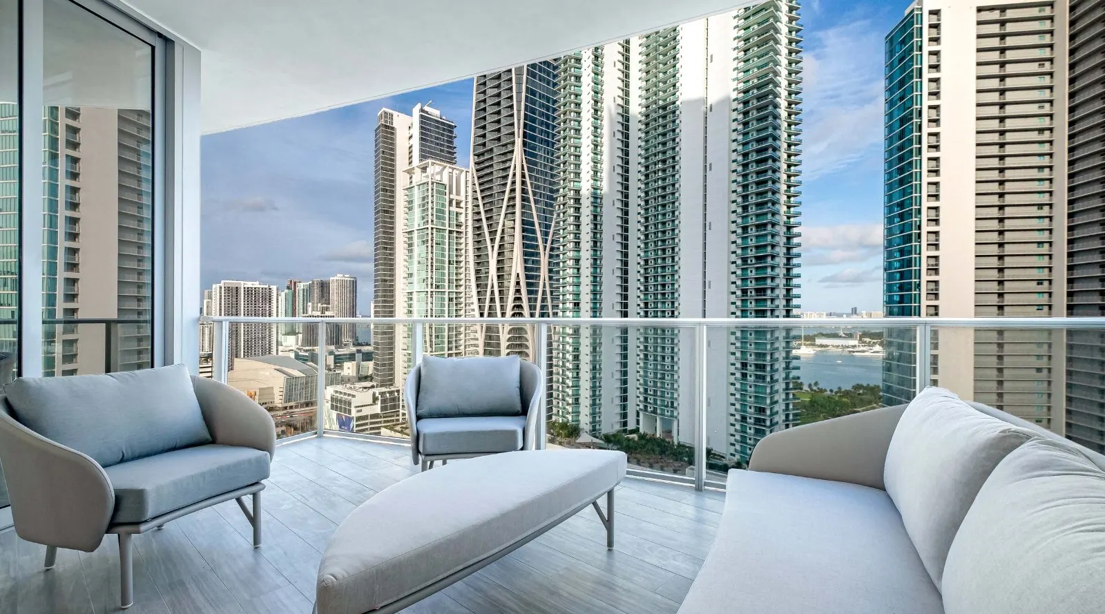 PARAMOUNT Miami World Center — image 3