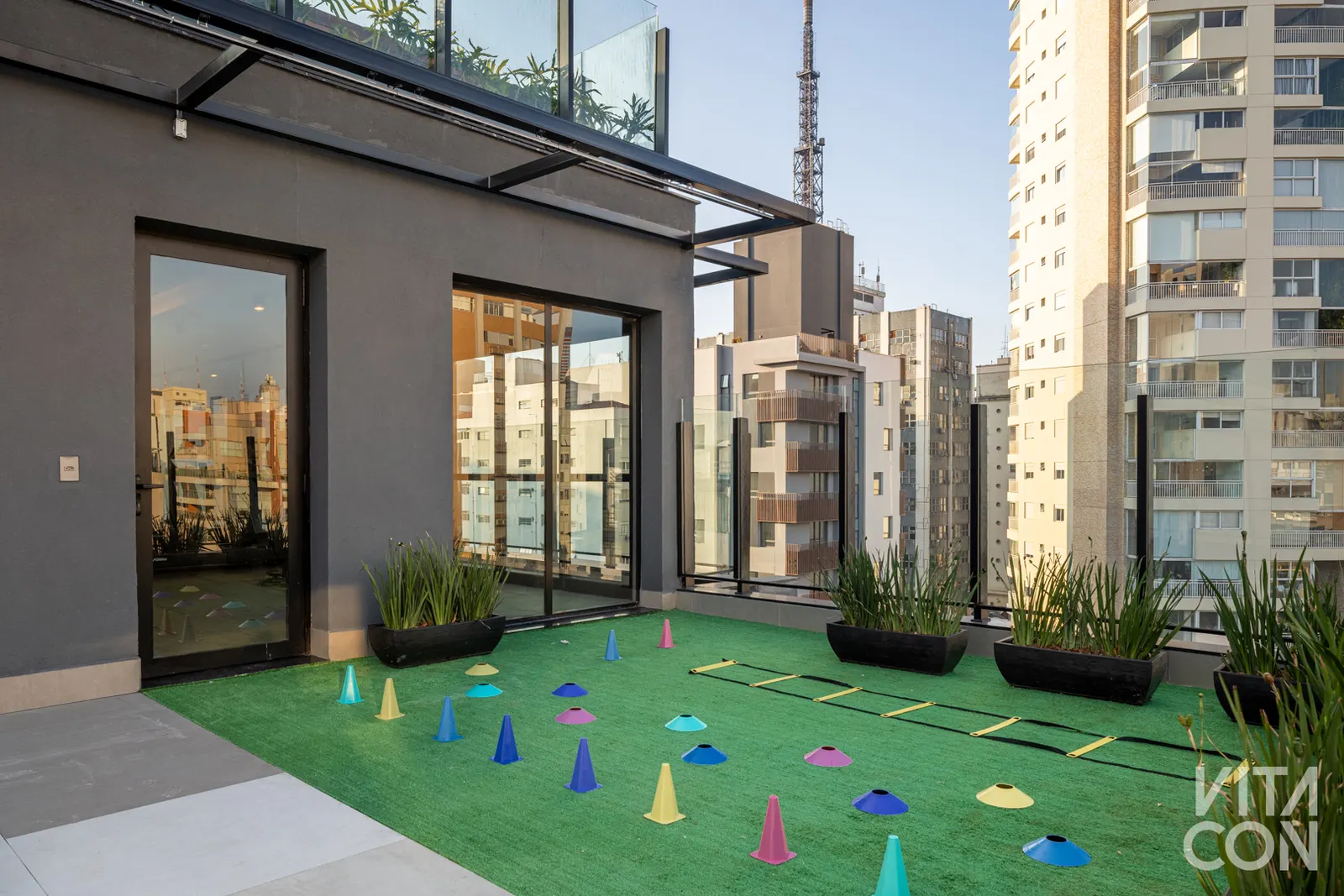 On Jardins  — image 21