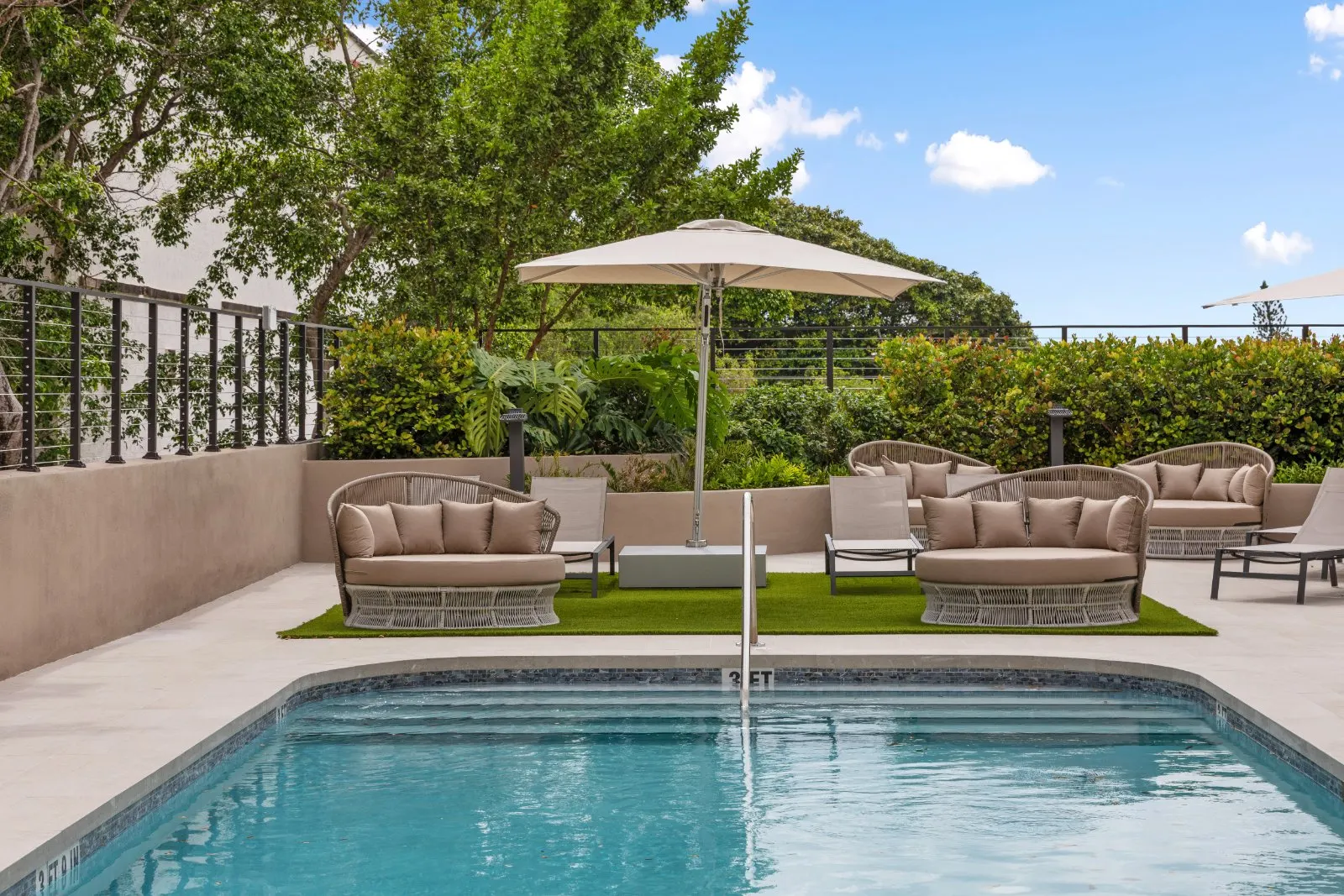 Arbor Coconut Grove — image 5