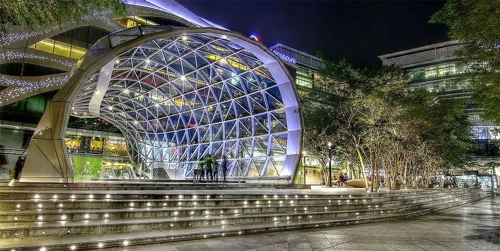 Boulevard 88 Residences — image 6