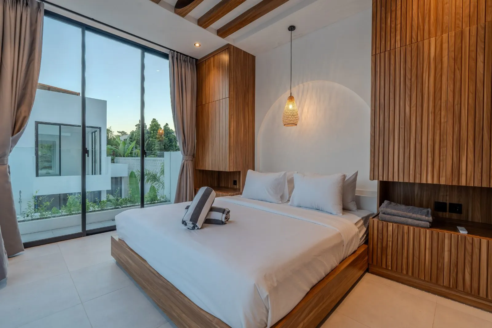 EL AGUA Villas — image 2