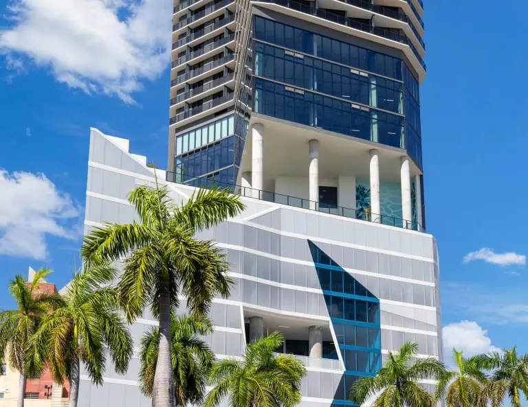 The Elser Hotel & Residences — image 1