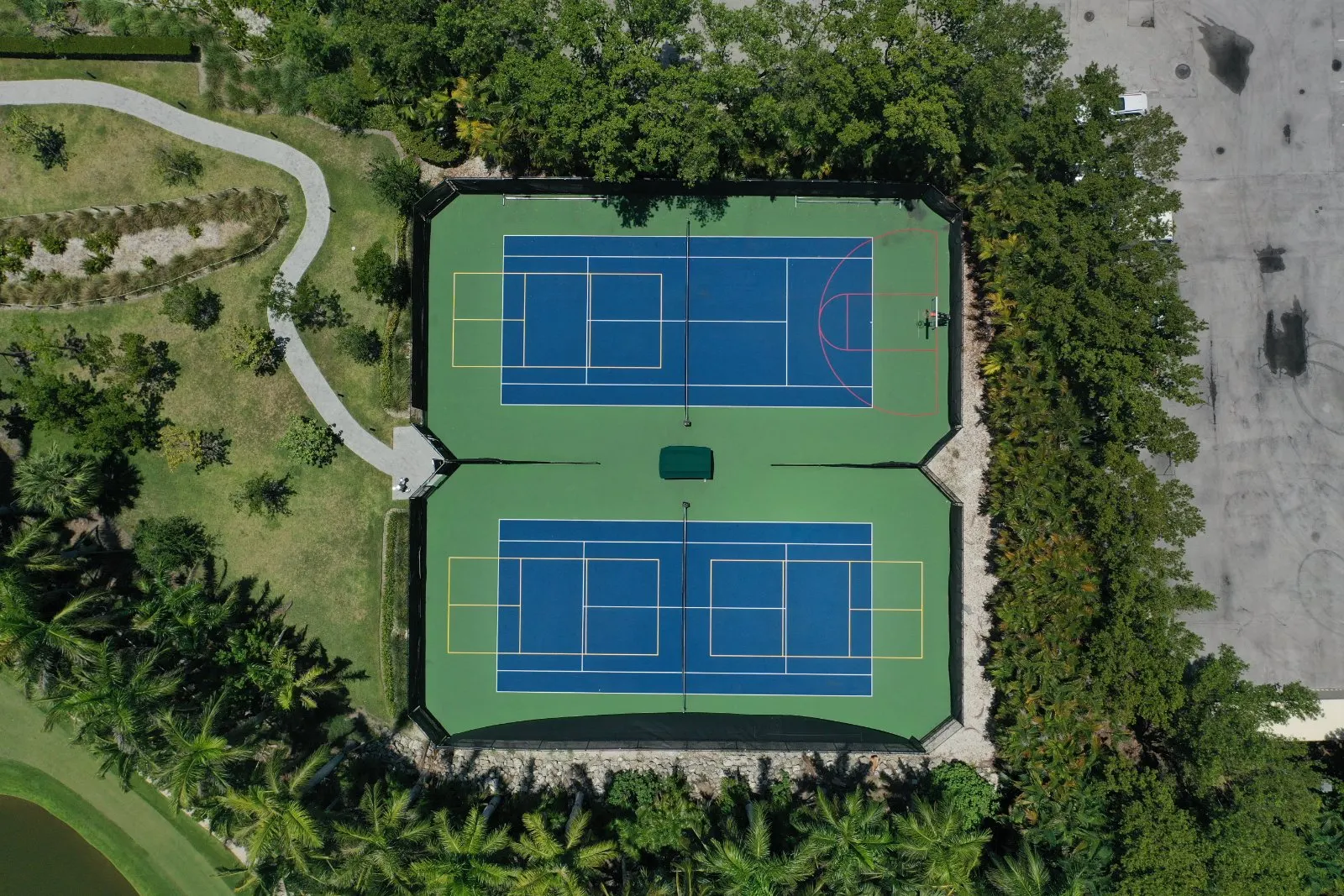 Mondrian Hallandale Beach — image 11