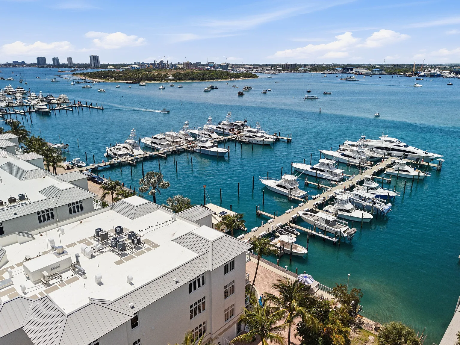 HAVN Residences & Yacht Club — image 16