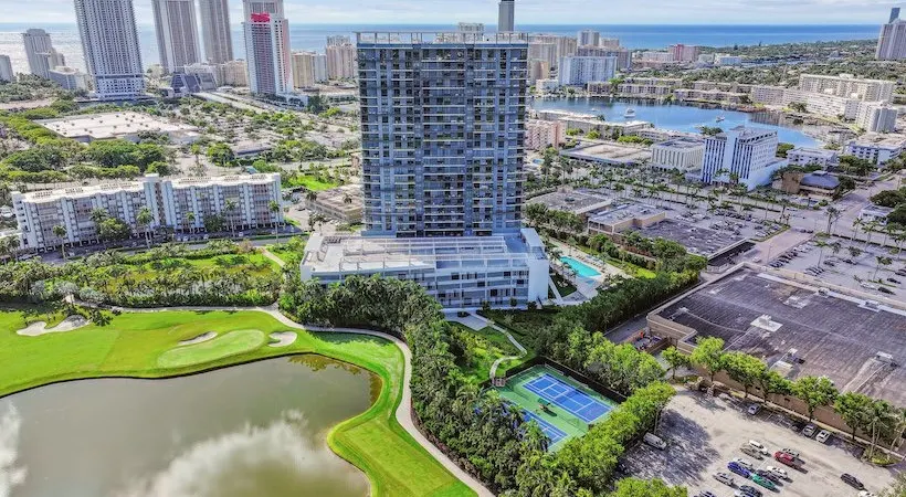 Mondrian Hallandale Beach — image 2