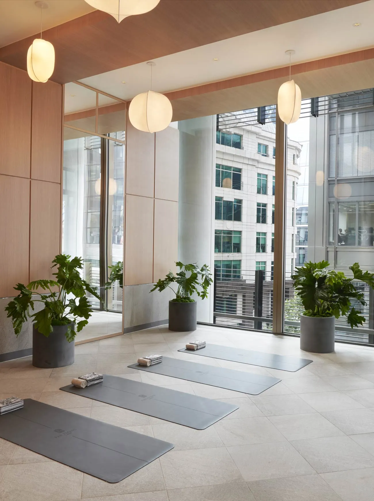 The Sky Residences at OBP London — image 10