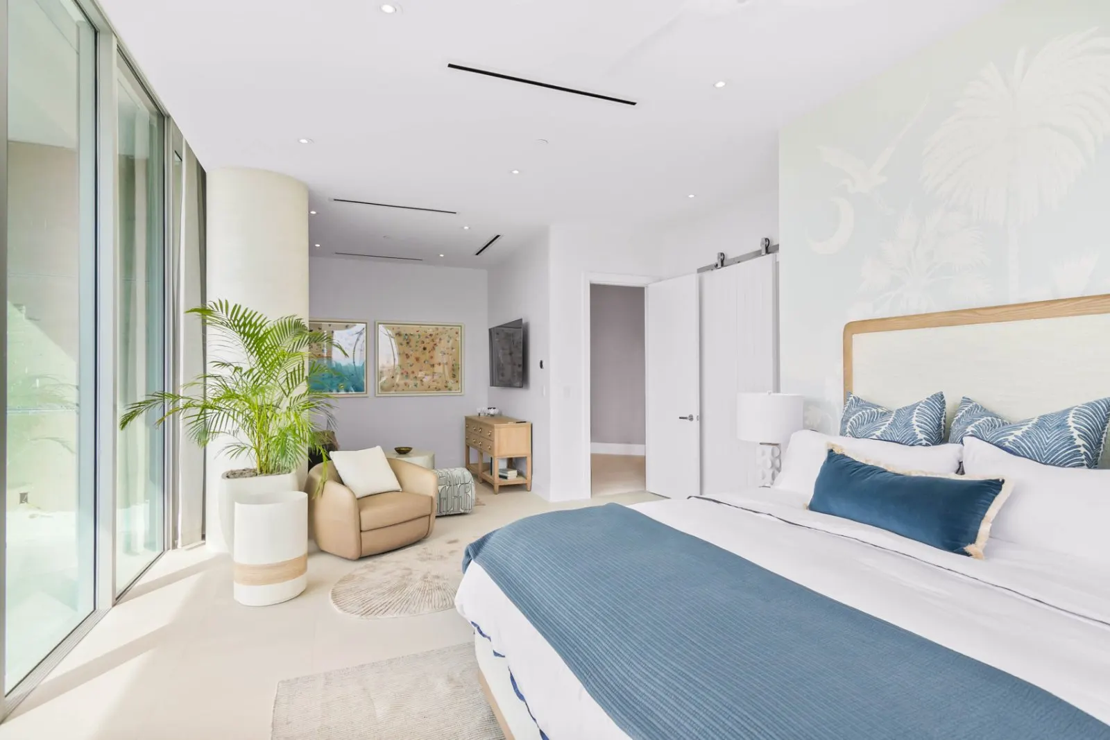 The Penthouse at Goldwynn — image 13