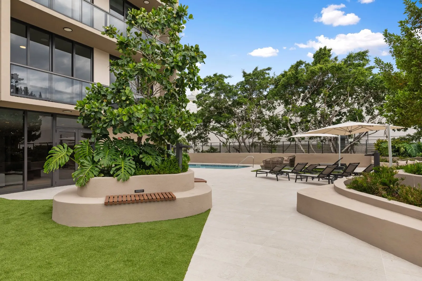 Arbor Coconut Grove — image 6