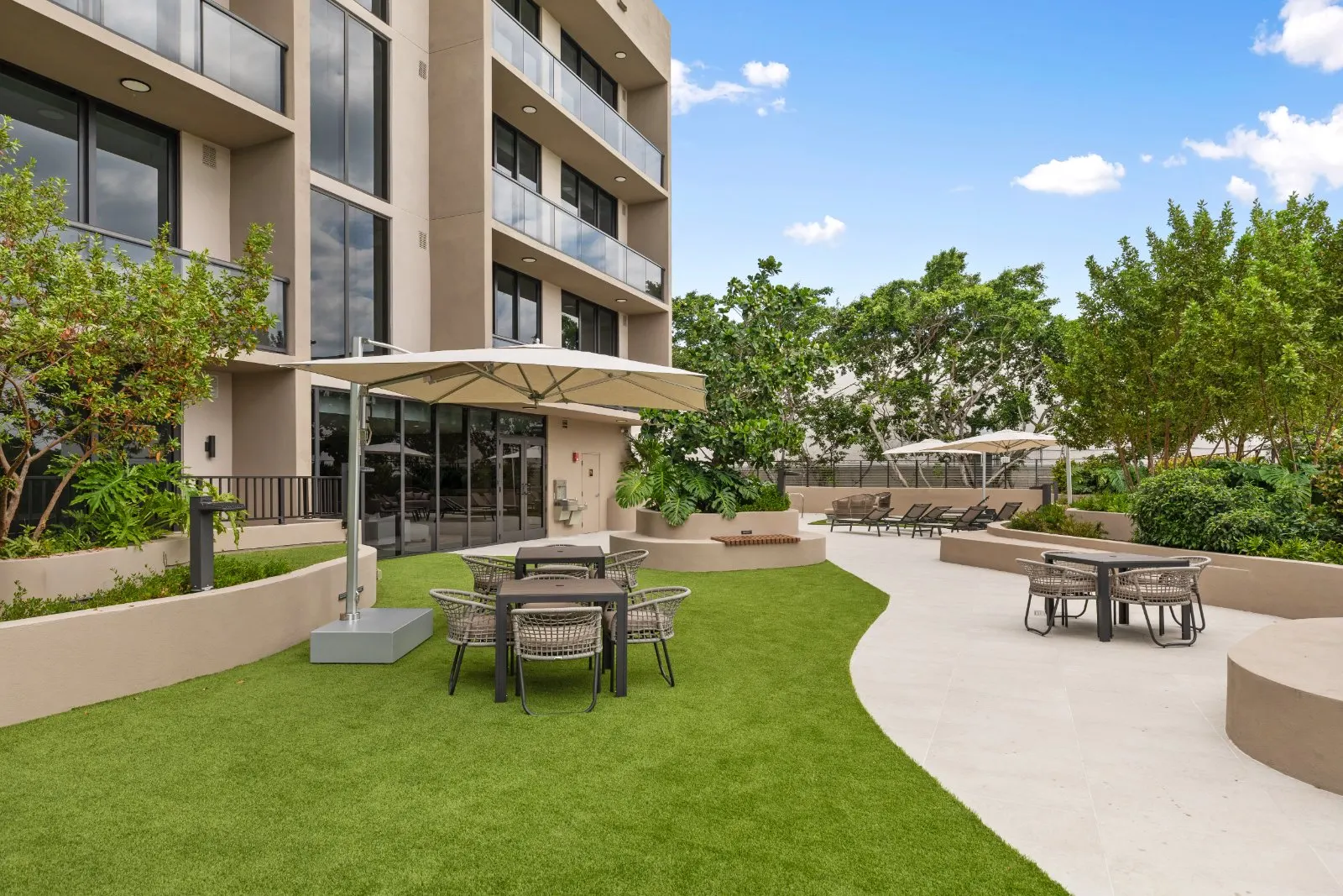 Arbor Coconut Grove — image 7